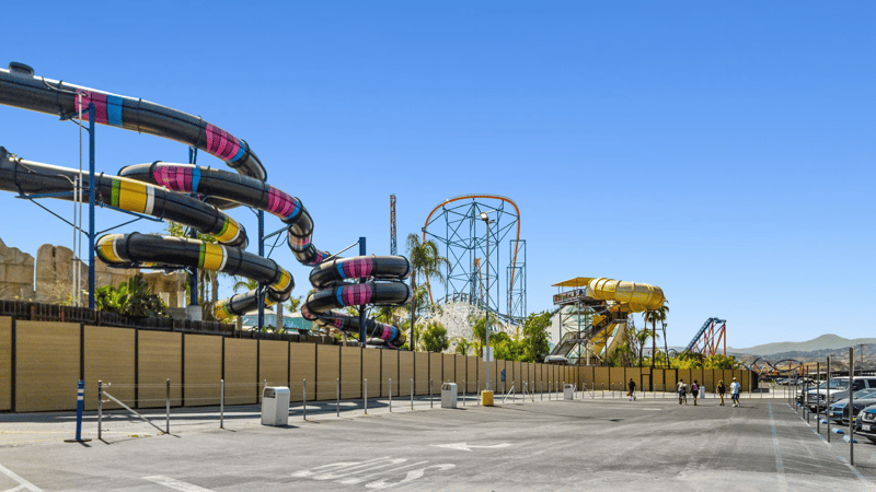 Six Flags Magic Mountain preview 2
