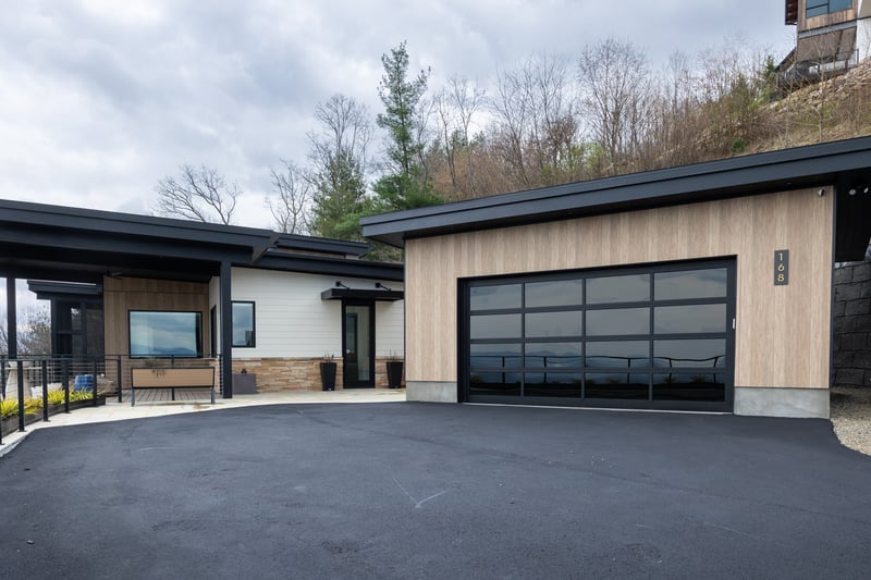 Red Tree preview 10