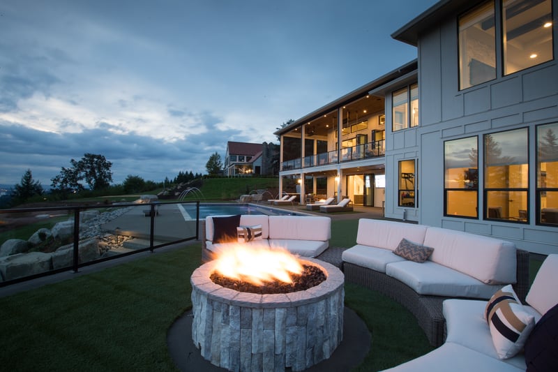 The Aurora House with Cascade West preview 19