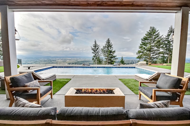 The Aurora House with Cascade West preview 29