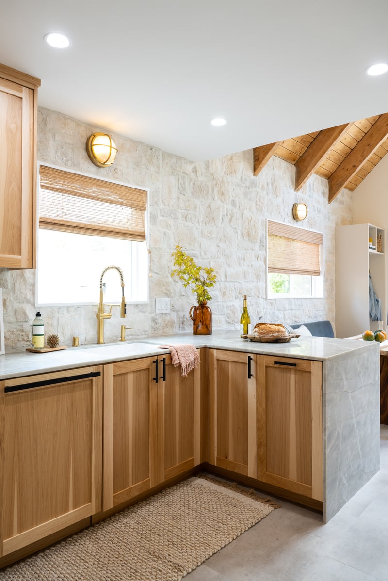 HGTV's Jasmine Roth Collaboration on a Contemporary A-Frame Cabin preview 6