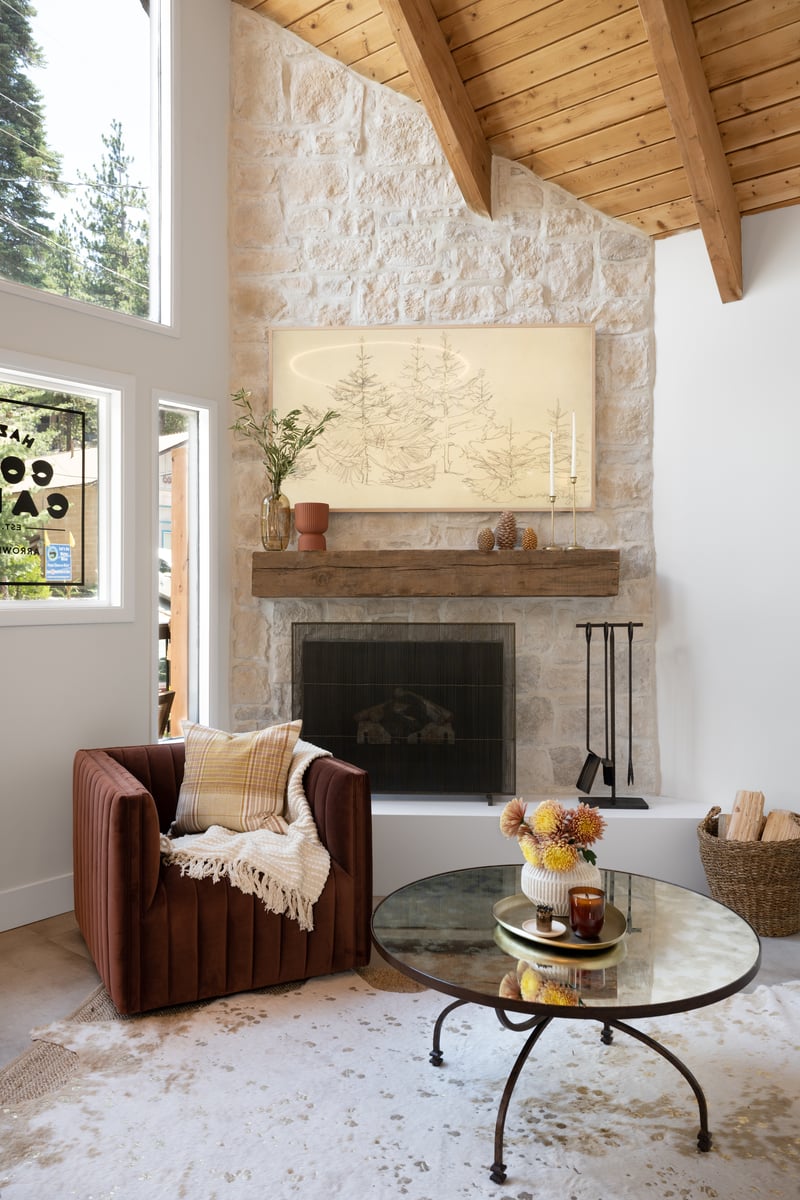 HGTV's Jasmine Roth Collaboration on a Contemporary A-Frame Cabin preview 10