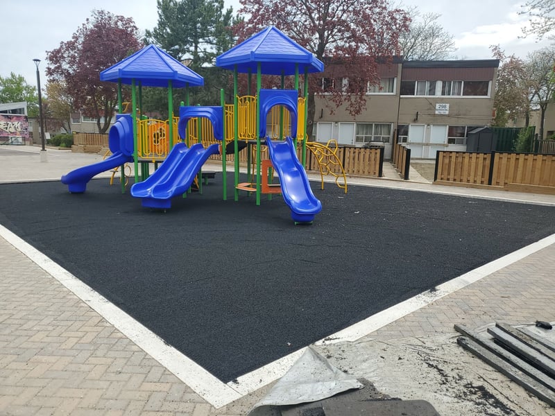 298 Grandravine Drive Playground preview 4