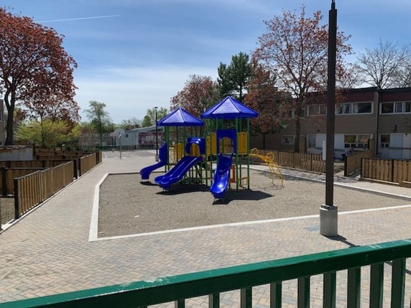 298 Grandravine Drive Playground preview 6