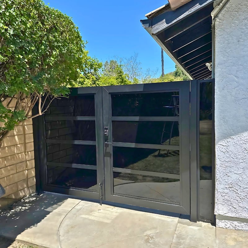 Plexiglass Gate Installations preview 10