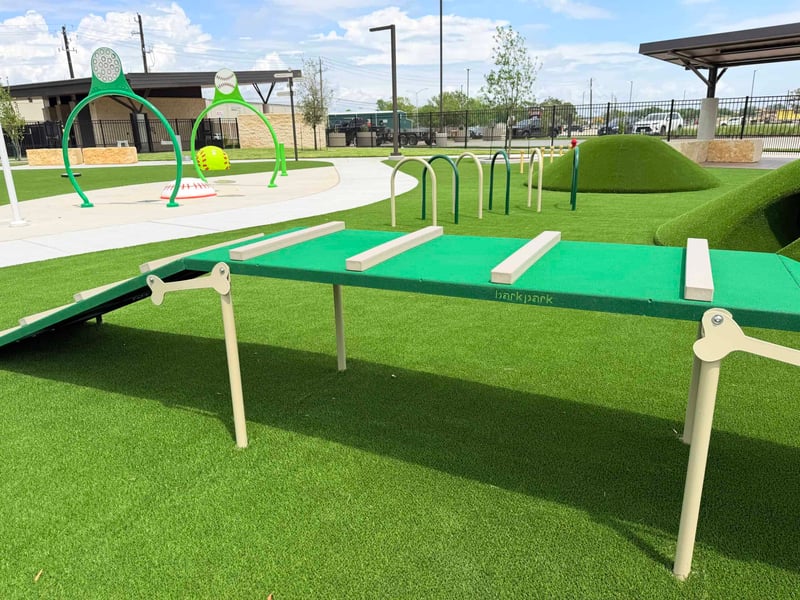 Dog Park – Deer Park preview 2