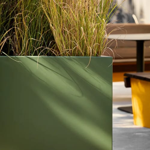 Parallel 42 Planter preview 6