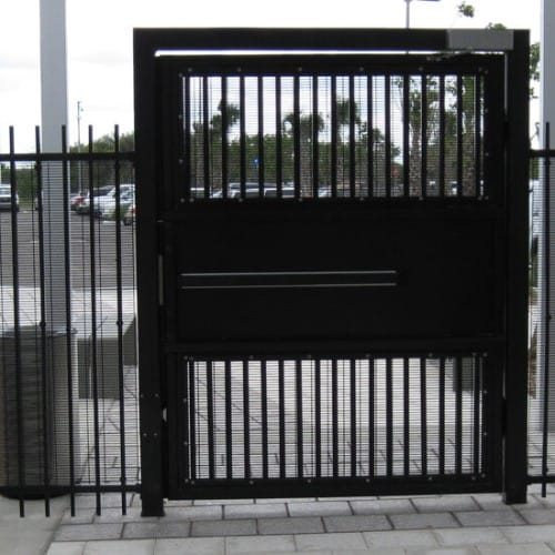 2150 Style A: Pre-hung Pedestrian Swing Gate