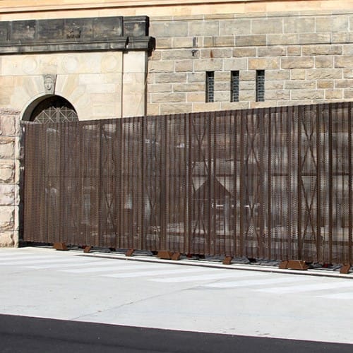 TYM-HYD Box Frame Roller Gate and Operator System preview 2