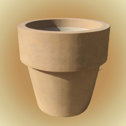 Connolo / Planters & Vases