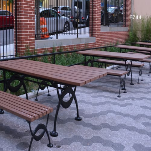 Classic Picnic Tables preview 3