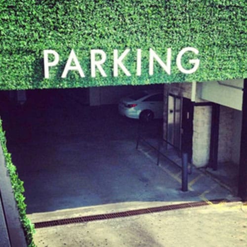 Artificial Living Walls