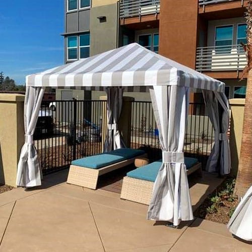 Pacifica Cabana
