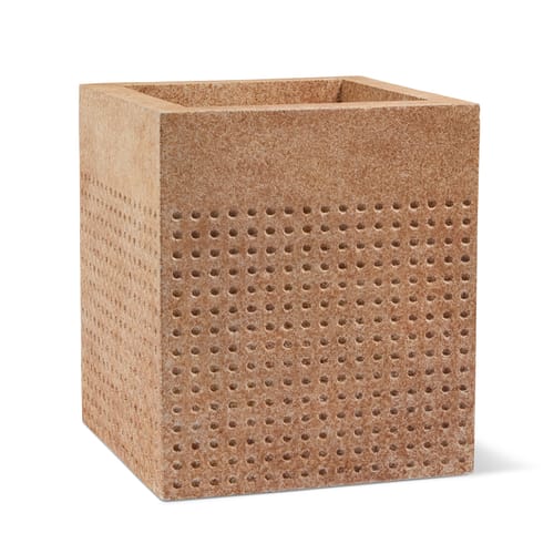 Fossetta Square Planter