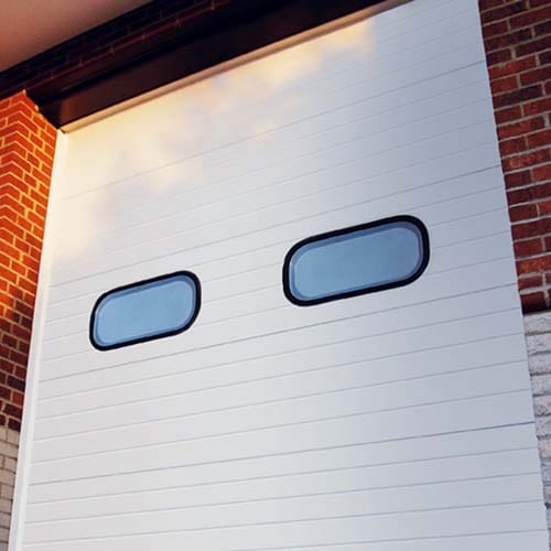 Amarr 2042: Energy Efficient Extra Heavy-Duty Polyurethane Insulated