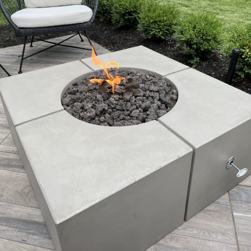 Bloq Fire Pit