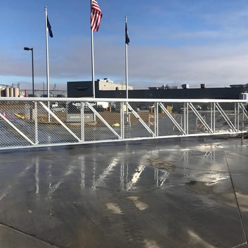 Micro Box – For Single Gate Openings Between 41 And 50 Feet Or Bi Parting Up To 100 Feet