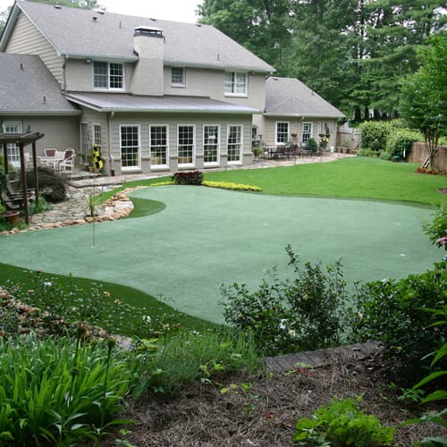 Outdoor Putting Greens preview 3