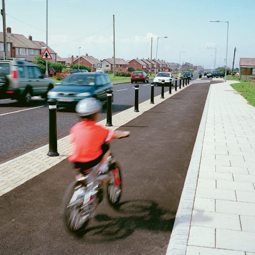 Manchester Ferrocast Root-Fixed Bollard