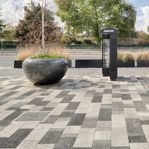 GIOVE 75-50 Precious Stone Crash Rated Planter preview 2