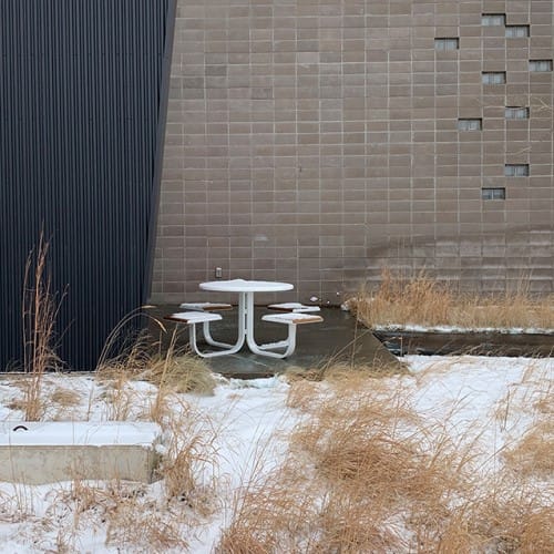 Monoline Carousel Table preview 3