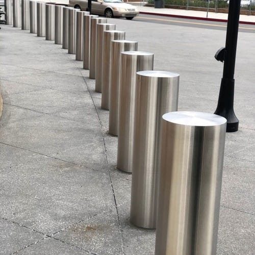 Embedded Bollard preview 3