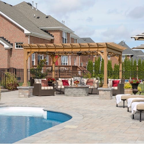 Traditional Wood Pergola preview 6