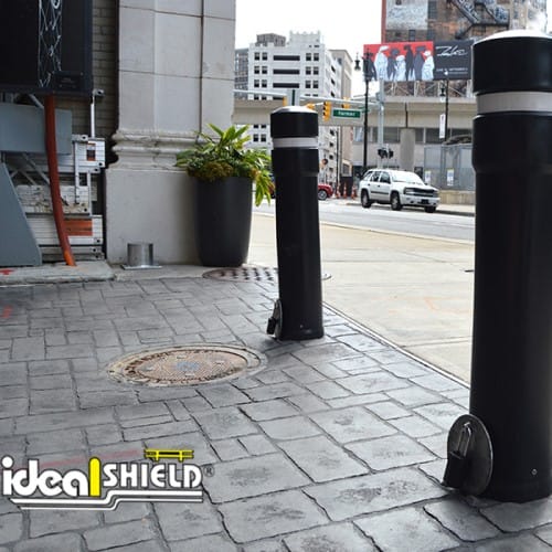 6" Removable Locking Bollard preview 2