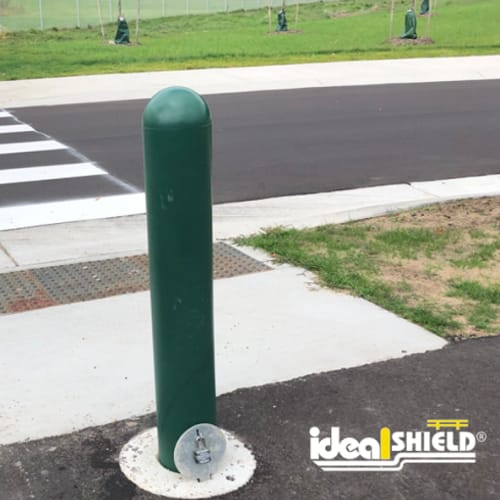 6" Removable Locking Bollard preview 4