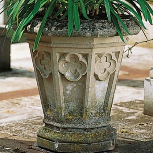 Gothic Vase (A380) preview 2