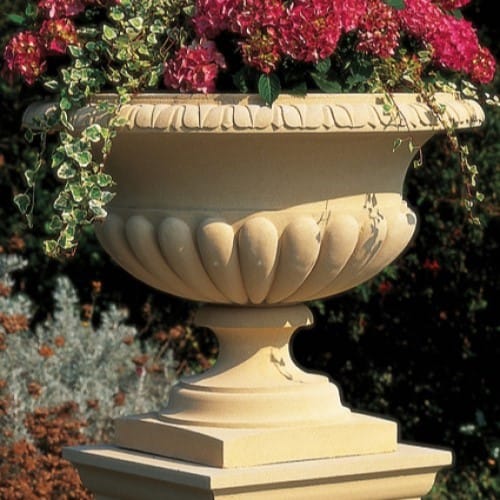 Large Clarence Urn (A214)