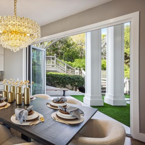 Signature Aluminum "Slide-Pivot-Stack" Glass Doors preview 2