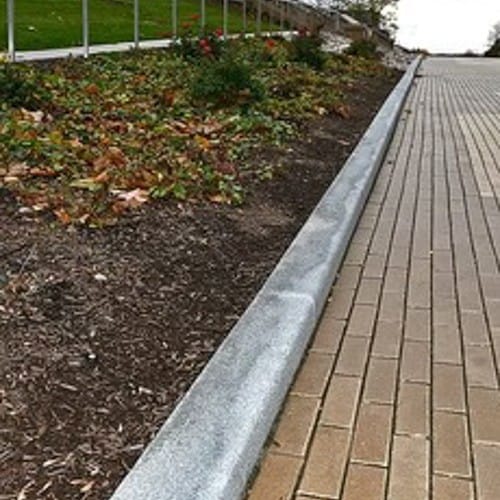 Vertical 5-to-8-Inch Granite Curbing preview 18