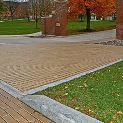 Vertical 5-to-8-Inch Granite Curbing preview 19
