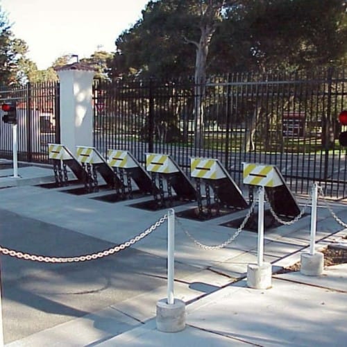 DSC2000 Modular Wedge Barricade preview 2