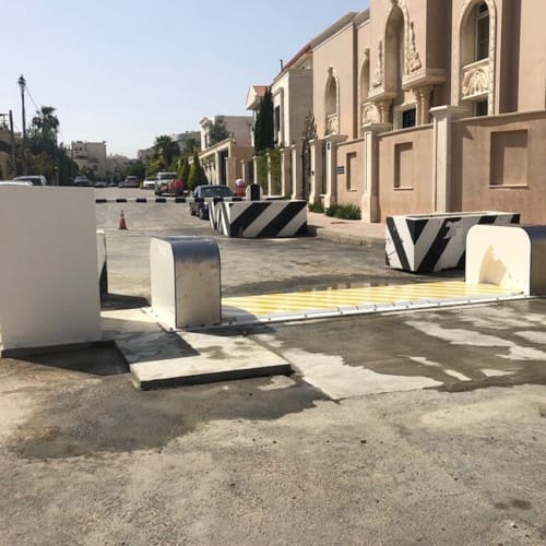 DSC1200 Surface Mounted Barricade preview 3