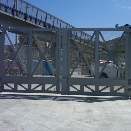 SGC1000 Manual High Security Crash Rated Swing Gate