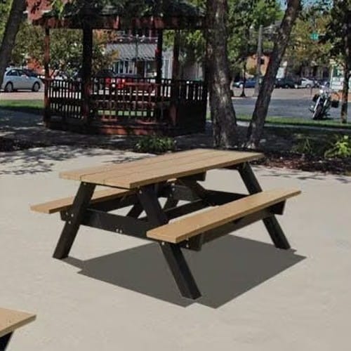Westin Recycled Plastic Tables preview 2