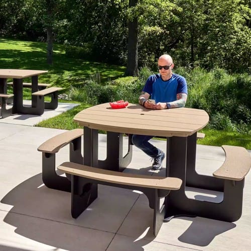 Mason Picnic Table