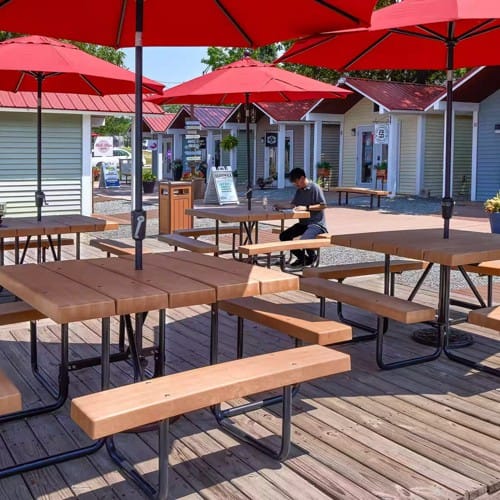BarcoBoard™ Square Picnic Tables