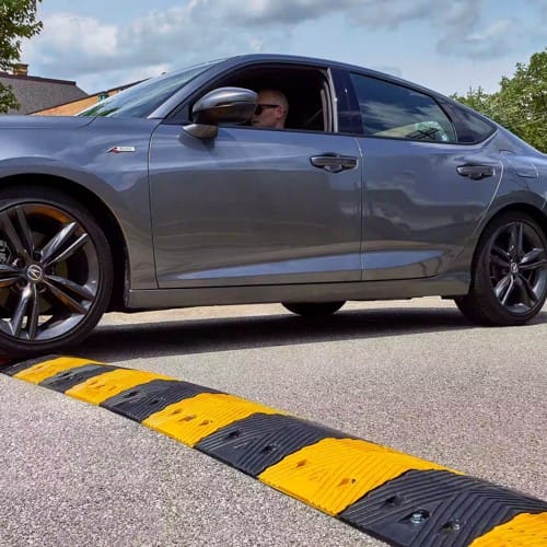 Premium Recycled Rubber Speed Bump Kits