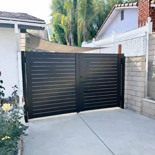 Aluminum 40 HD Pedestrian Gate Double Swing preview 14