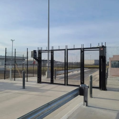 Bi-Folding Speed Gate 