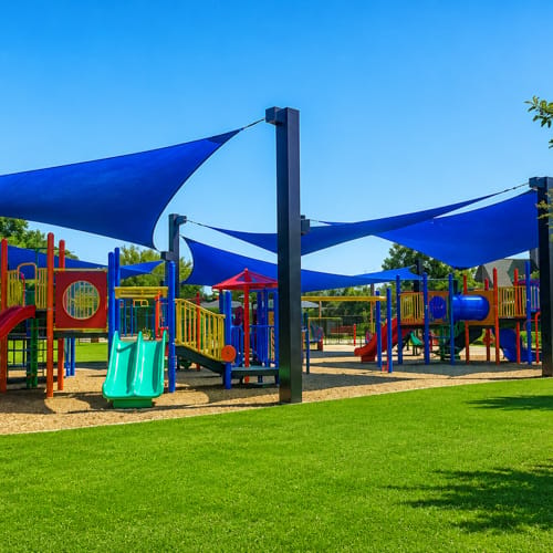 Hypar Sail Shade 30'x36'